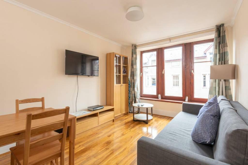 Ness Central Apartment - Greig Street 因弗内斯 外观 照片
