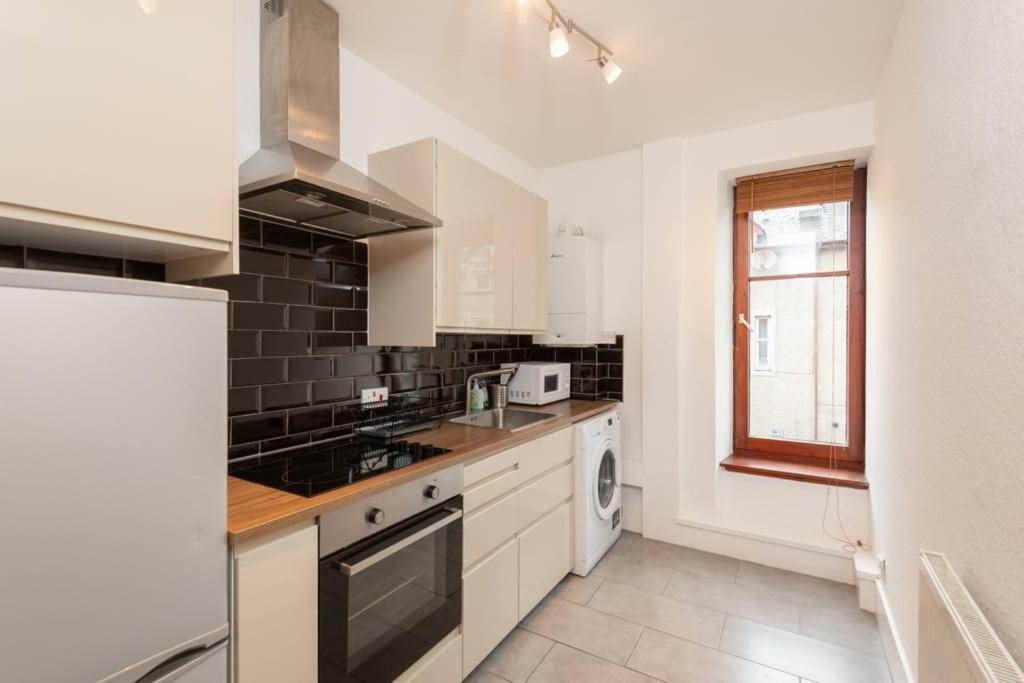 Ness Central Apartment - Greig Street 因弗内斯 外观 照片