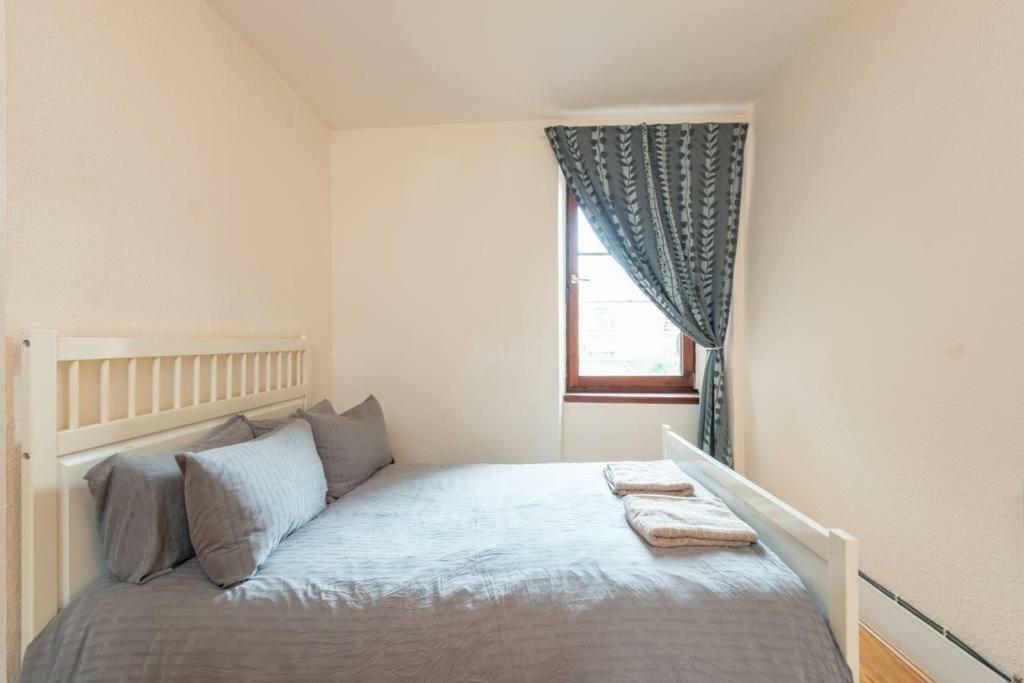 Ness Central Apartment - Greig Street 因弗内斯 外观 照片